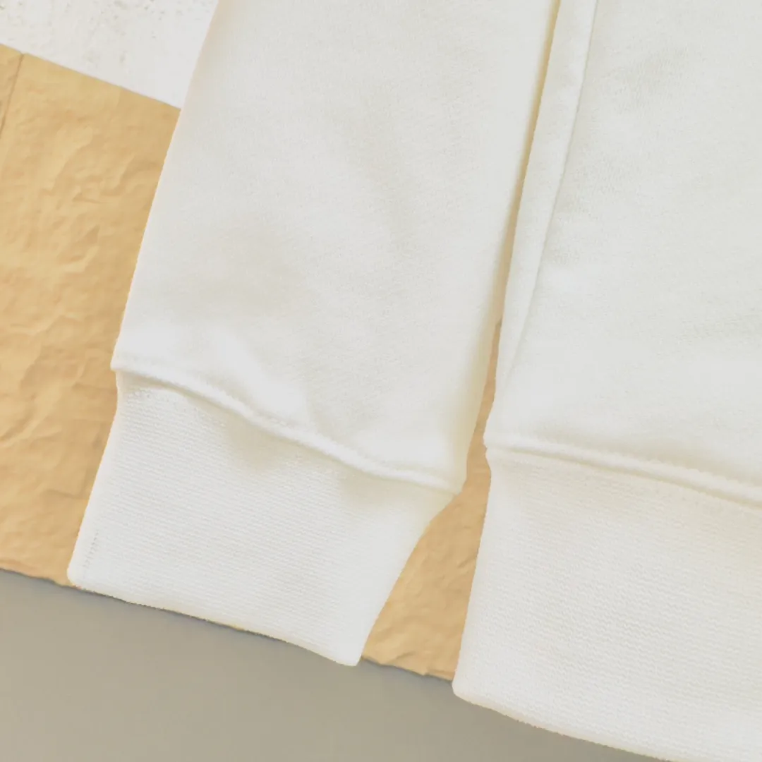 ： 🤳𝐌𝐎𝐍𝐂𝐋𝐄𝐑 ：☑️ 440 👕 ：☑️ 1*1 。🔜 。 ：☑️ 3D ，🇧🇫 1：1 。 ， ， ！🇲🇩 ！ Size：☑️S 〰️M 〰️L 〰️XL 〰️XXL